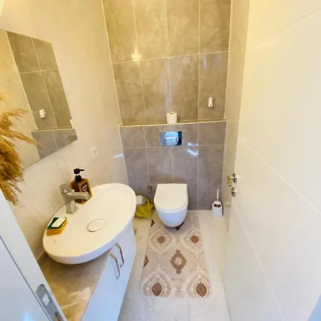 Ozel Havuzlu F Celik Villalari Вилла Кешме